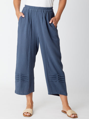 Bonded Pintuck 3/4 Pant  - Ink - 30660 - Spring/Summer
