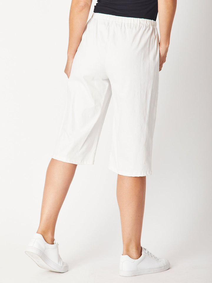 COTTON SATEEN YOKE SHORT - WHITE 24128-S