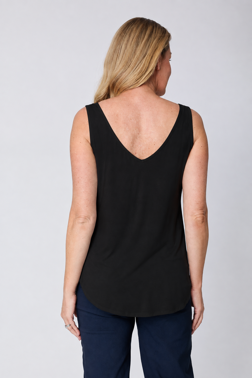 Vee Shell Top - Black - 24458