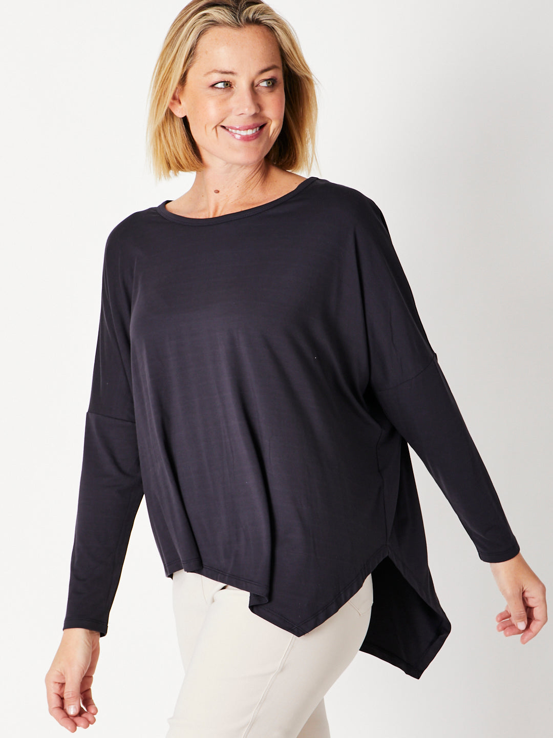 Bamboo Assymetric Top -Dark Navy- 27415