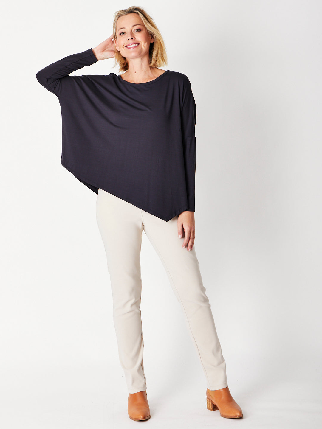 Bamboo Assymetric Top -Dark Navy- 27415