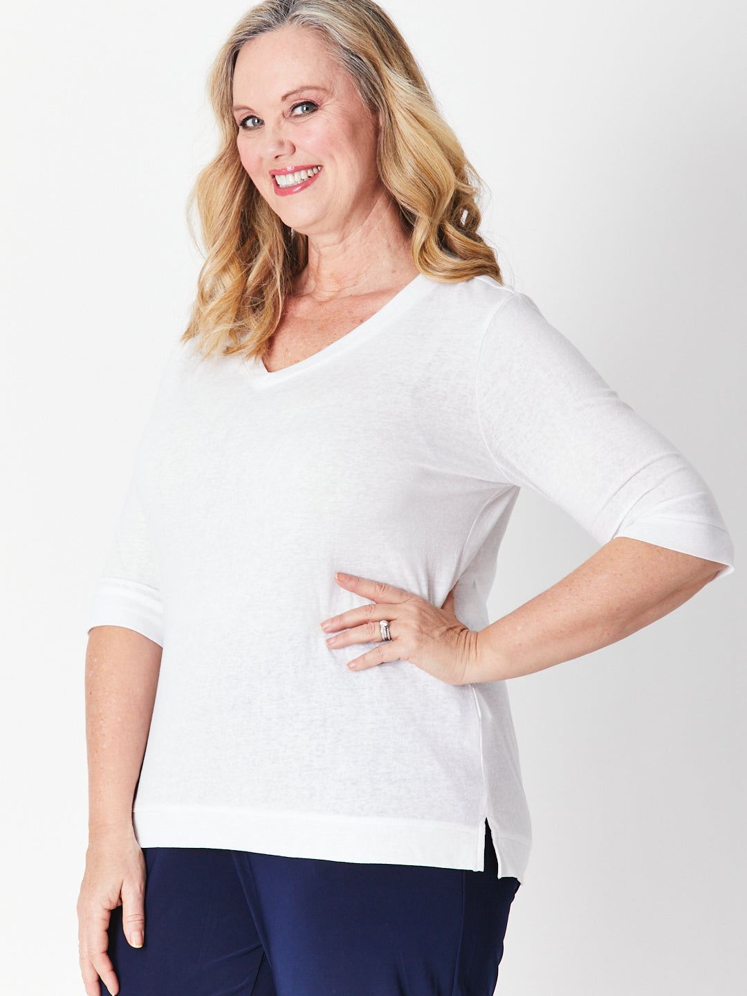 V TEE - WHITE 28185-S