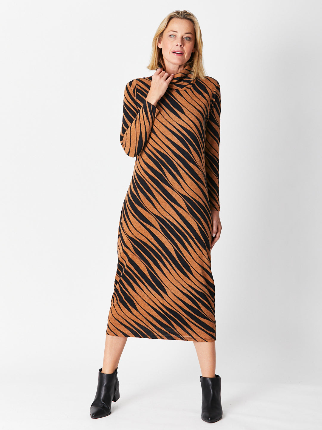 PRINT MAXI DRESS- TOFFEE/BLACK 29609 - SW