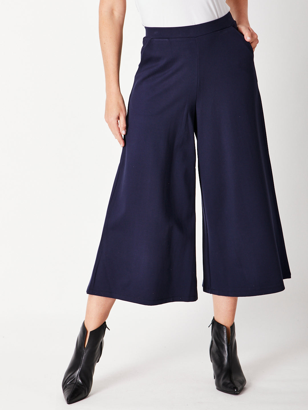 Lux Crop Pant- Navy -30012