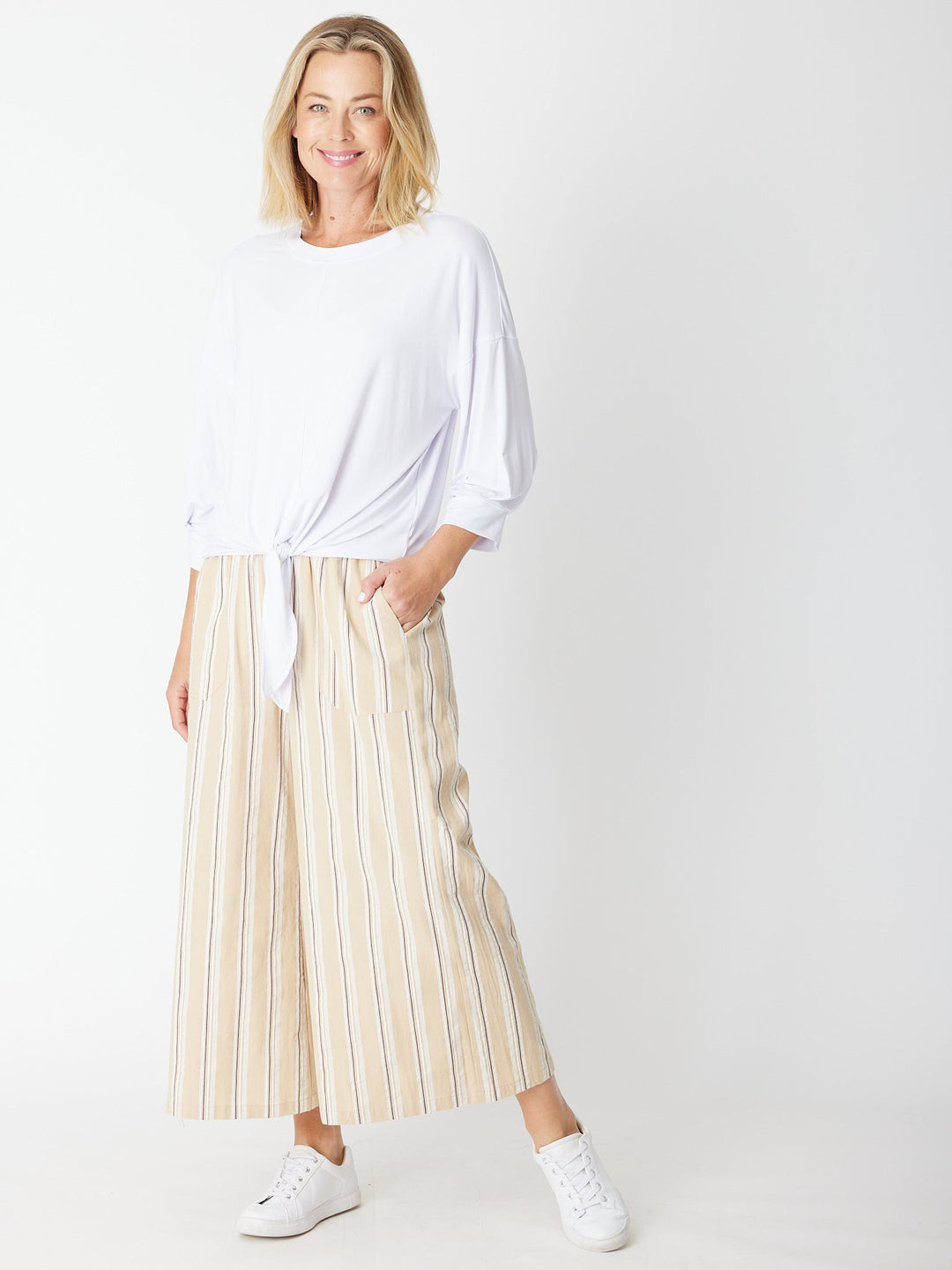 Leaves Of Love Bamboo Tye Tee - White - 30443