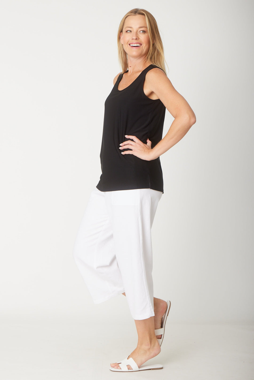 Long Line Tank - Black - 31618