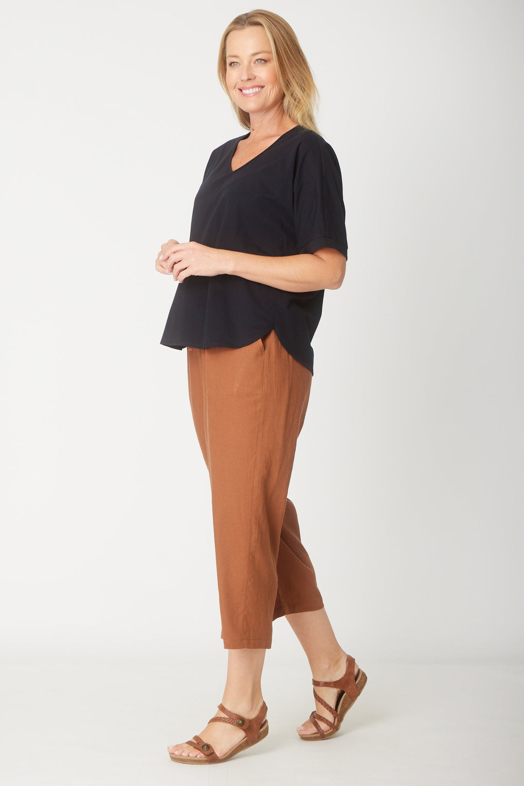 Relaxed Cotton Summer V Tee - Black - 31637