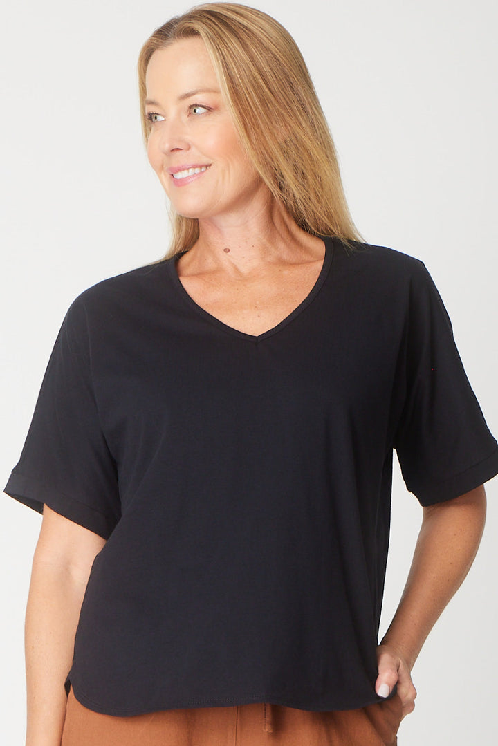 Relaxed Cotton Summer V Tee - Black - 31637