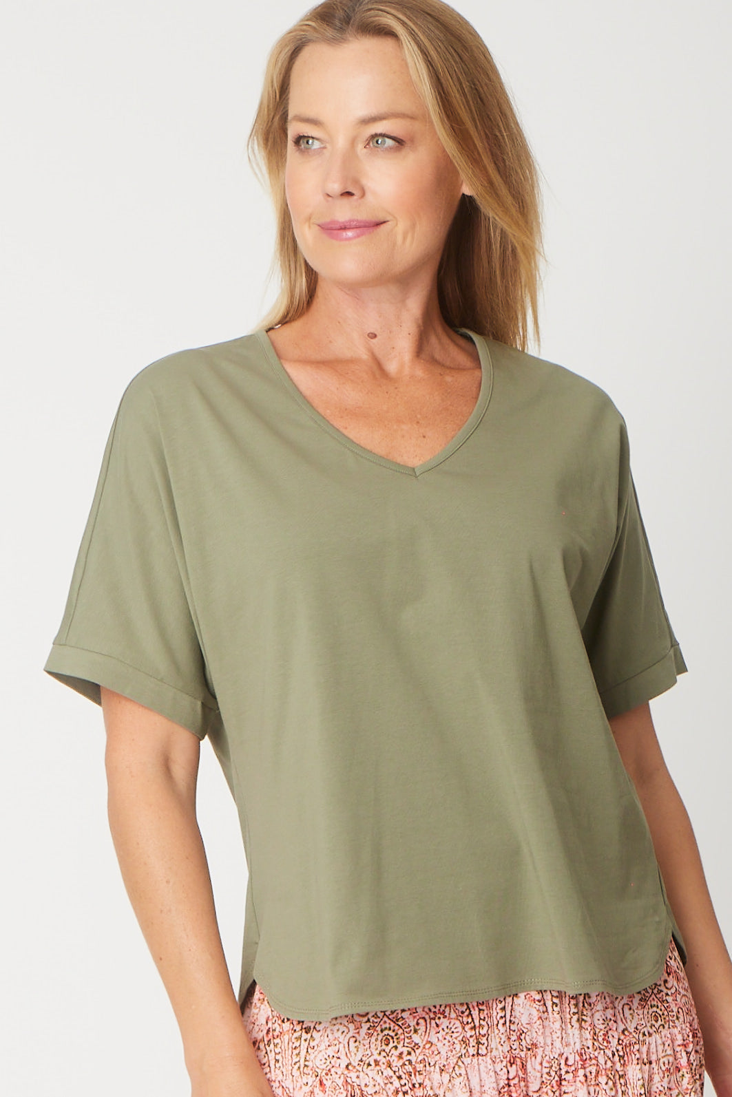 Relaxed Cotton Summer V Tee - Khaki - 31637