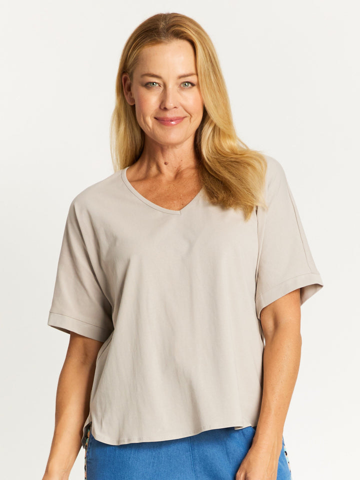 Relaxed  Cotton Summer V Tee - Stone - 31637