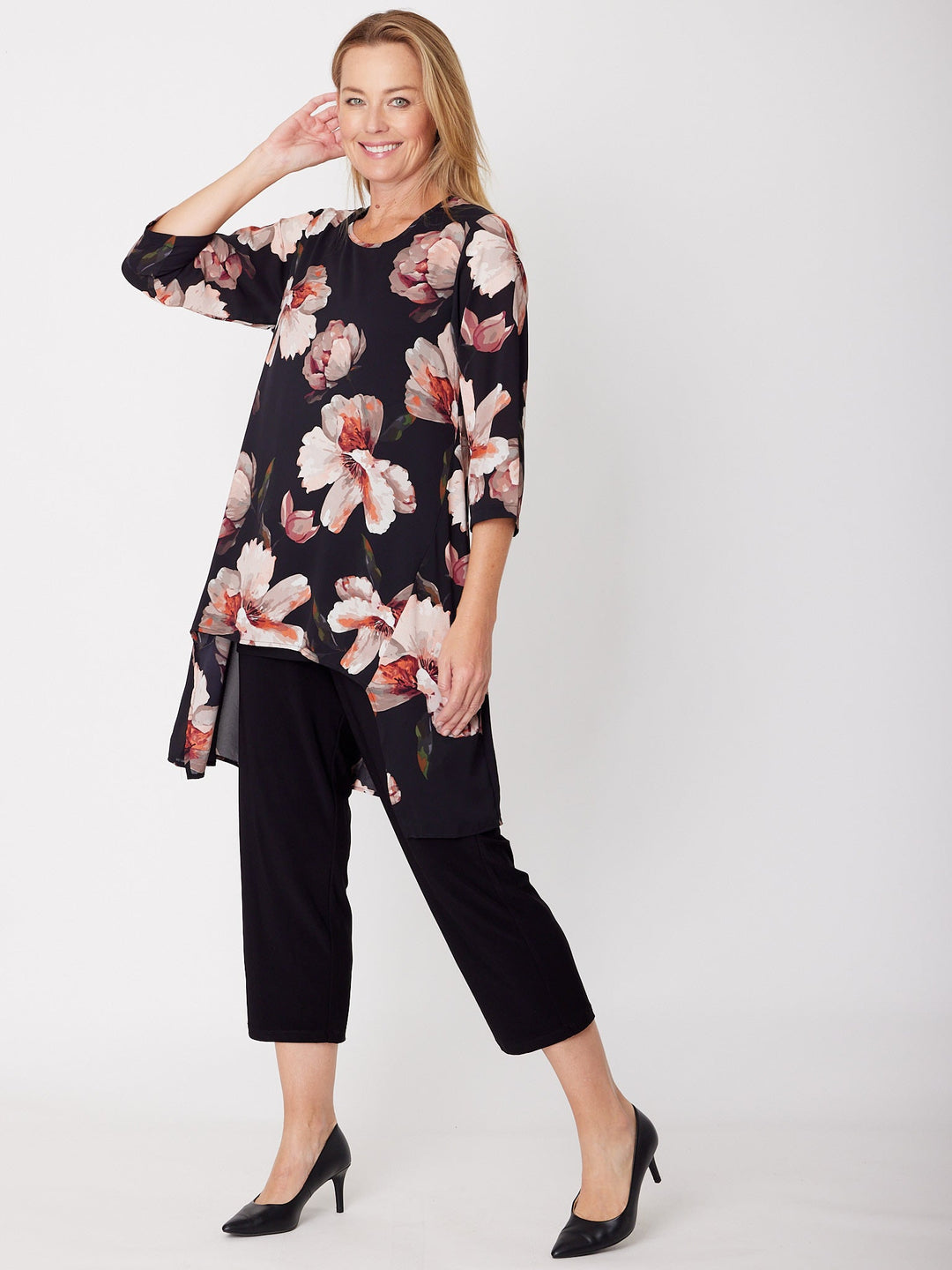 Wren Tunic Top - Black- 31895