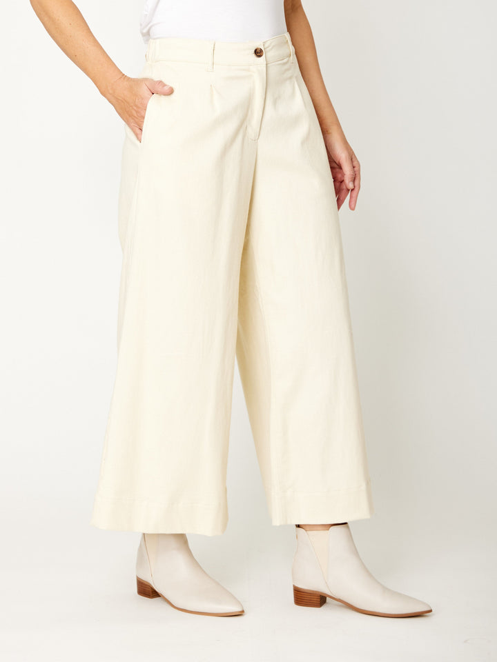 Anywhere Lux Crop Pant - Vanilla - 31954