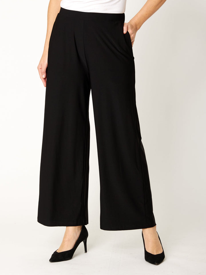 Sally Core Pant - Black- 32145