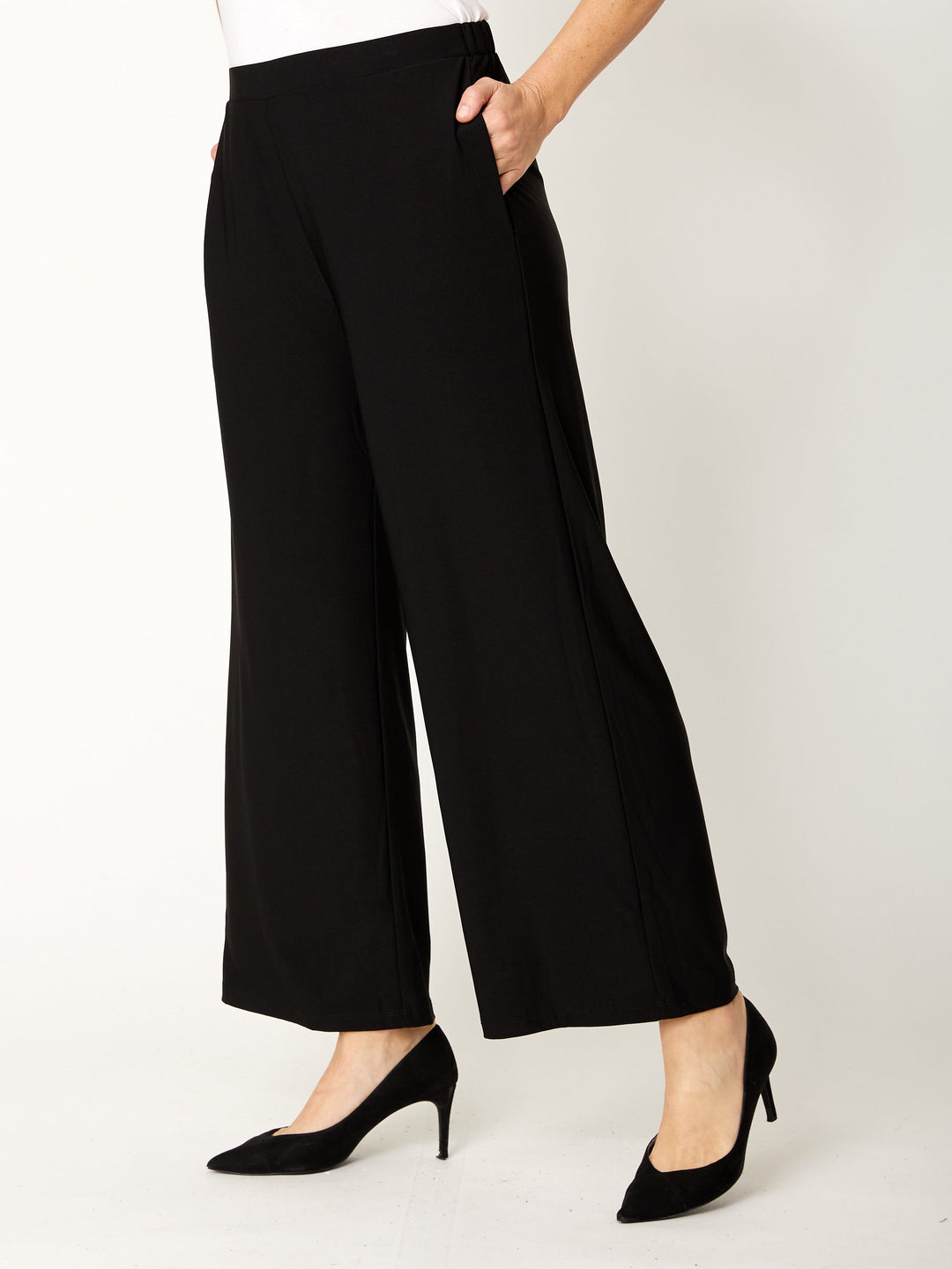 Sally Core Pant - Black- 32145