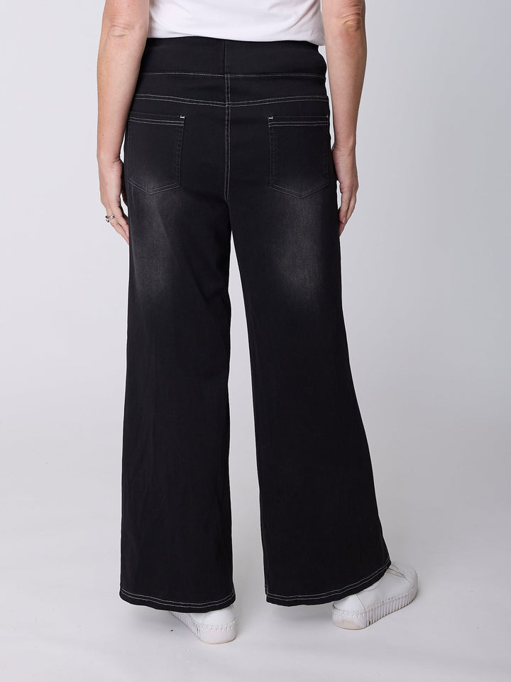 Pull On Faux Wide Jean - Black -32201