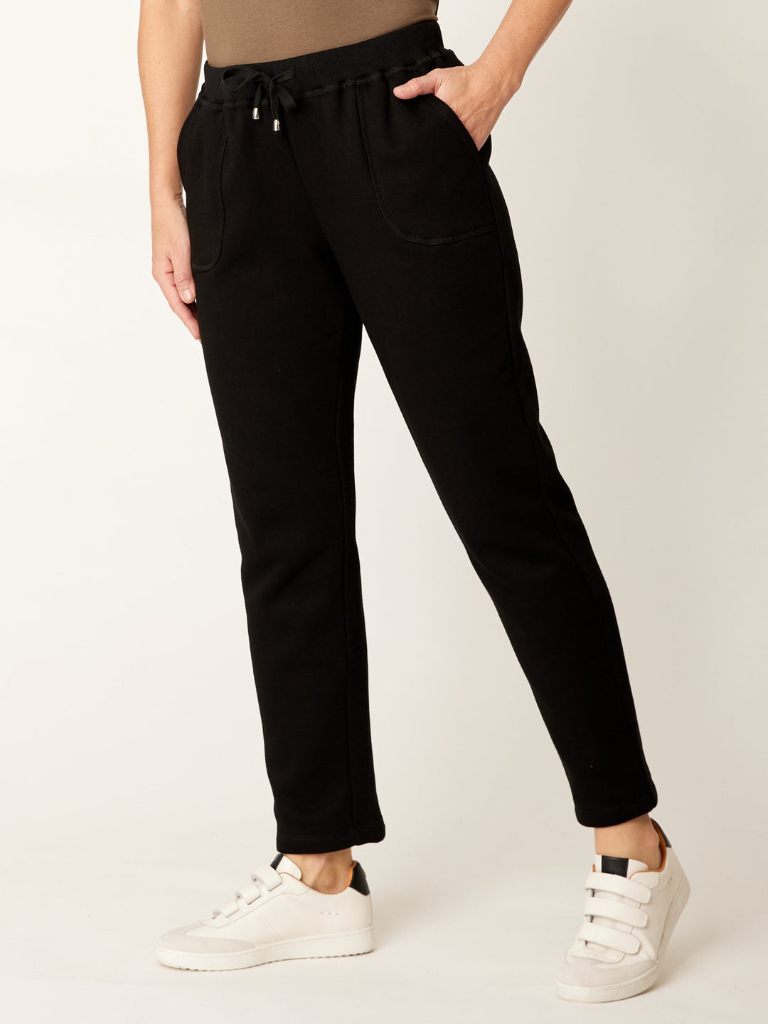 Lux Fleece Leisure Pant - Black- 32231