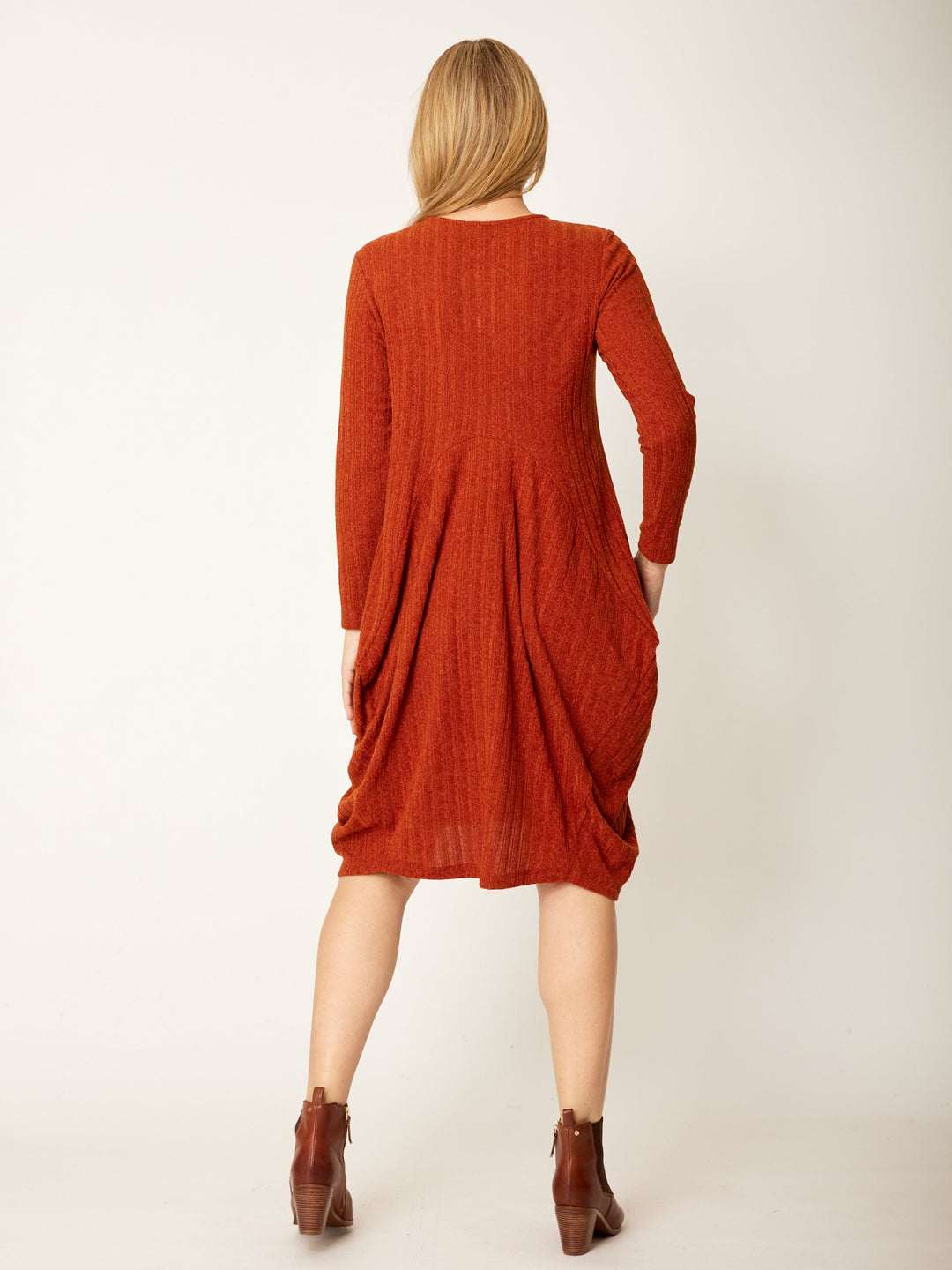 Core Bounce Dress - Rust -32281