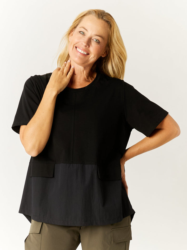 Korea Gathered Top - Black - 32563