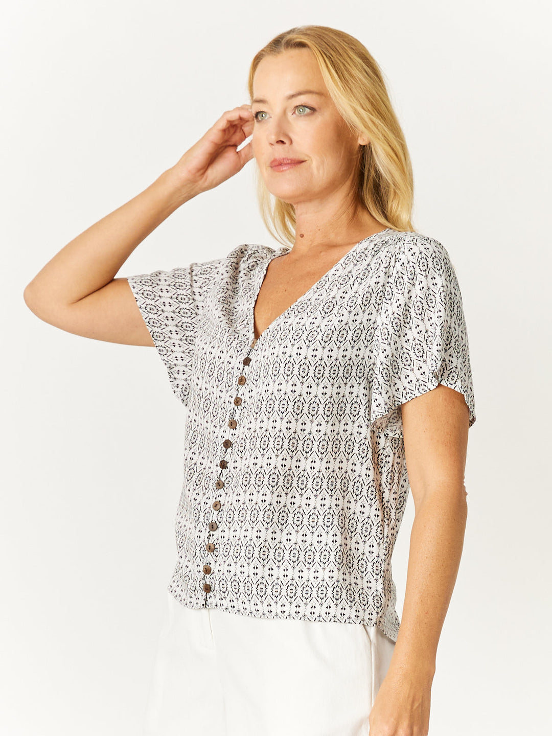 Print Button Top - White/Black - 32565