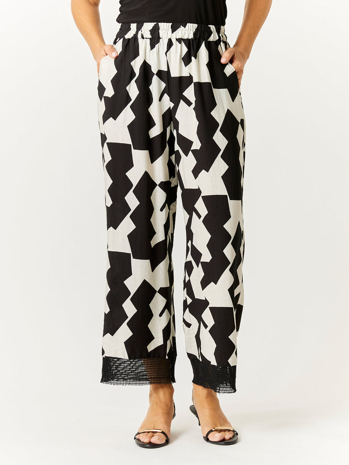 Lace Trim Pant - Black/White - 32720