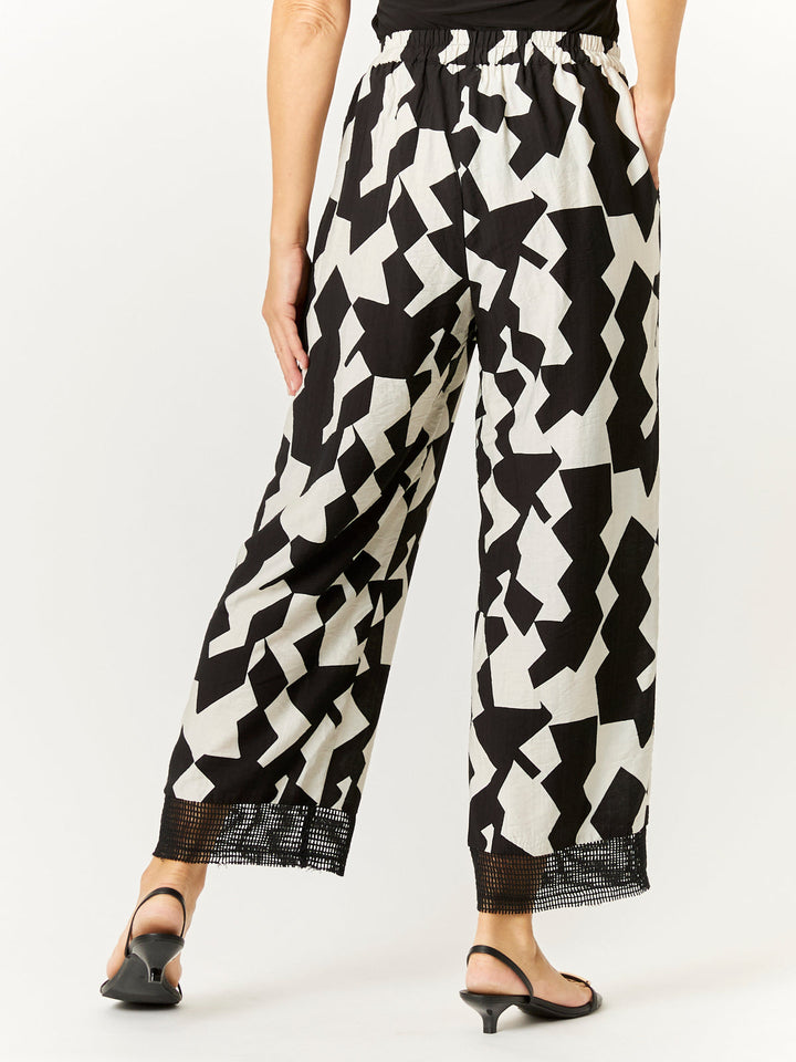 Lace Trim Pant - Black/White - 32720