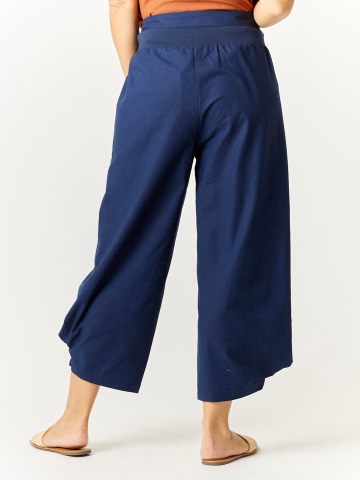 Soft Waist Panel Crop Pant - Navy - 32729