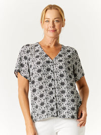 Vee Flutter Print Shirt -White/Black - 32765